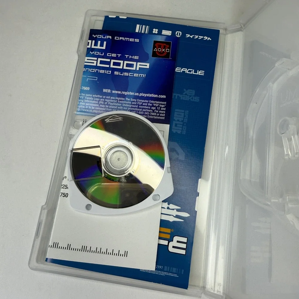 Wipeout Pure Sony PSP 2005 Futuristic Racing Game UMD‎ Complete with Manual